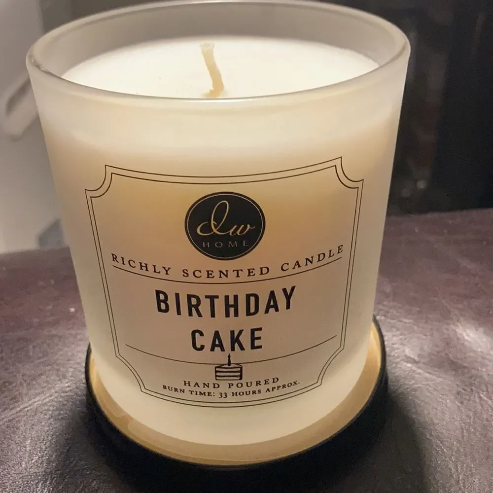 DW Home Richly Scented Candle Birthday Cake
